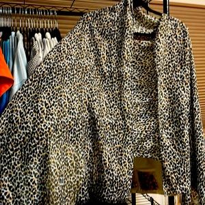 Two different size scarfs.